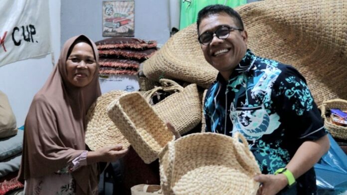 seeracraft Seeracraft eceng gondok