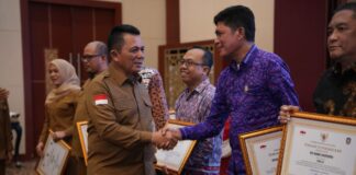 PLN Batam Raih Penghargaan Paritrana Award dari Pemerintah Provinsi Kepri