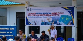 Imigrasi Batam Hadir di Pulau Abang, Layani Paspor dan Edukasi Bahaya TPPO