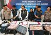 Bawa Uang Rp7,7 M Menuju Singapura, 4 Warga Jakarta Ditangkap di Pelabuhan Harbour Bay