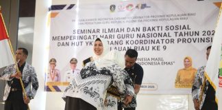 PGRI Kukuhkan Dewi Kumalasari sebagai Bunda Guru Indonesia Kepri bunda guru indonesia kepri