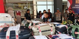 Lagi Tren Joki Pakaian Bekas dari Singapura, Satu Tas Diupah 10 Dolar Pakaian Bekas dari Singapura