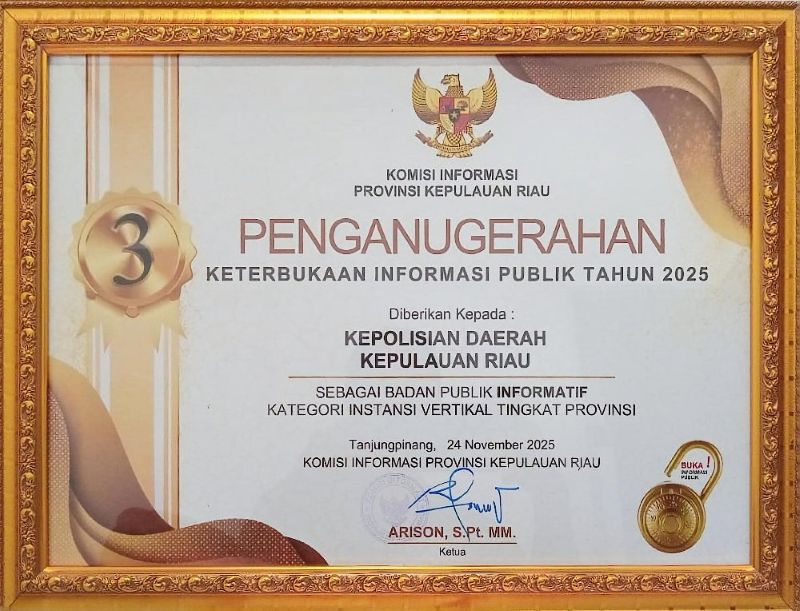 Polda Kepri Raih Penghargaan Keterbukaan Informasi Publik 2025