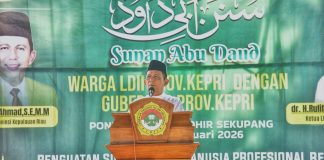 Gubernur Ansar Tekankan Makna Spiritual Perjalanan Isra Mikraj