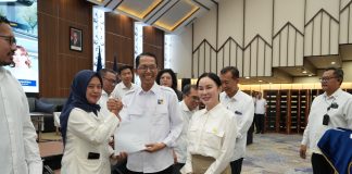 BP Batam Serahkan SK Pegawai Tetap, Dorong Penguatan SDM Unggul