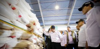 Mentan Amran Geram Lihat Ribuan Ton Komoditas Pangan Ilegal di Karimun