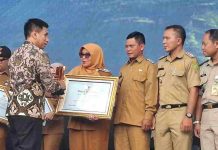 Kelurahan Bukit Cermin Tanjungpinang Barat Sabet Penghargaan Nasional kelurahan bukit cermin tanjungpinang