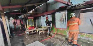 4 Rumah Kontrakan di Jalan Bintan Terbakar, Diduga Akibat Korsleting kontrakan jalan bintan terbakar