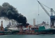 Disnakertrans Kepri Pastikan Tak Ada Korban dalam Kebakaran Kapal di PT ASL Kebakaran Kapal di PT ASL