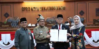 DPRD Tanjungpinang Cabut Perda Nomor 7 Tahun 2010 Tentang Bangunan Gedung