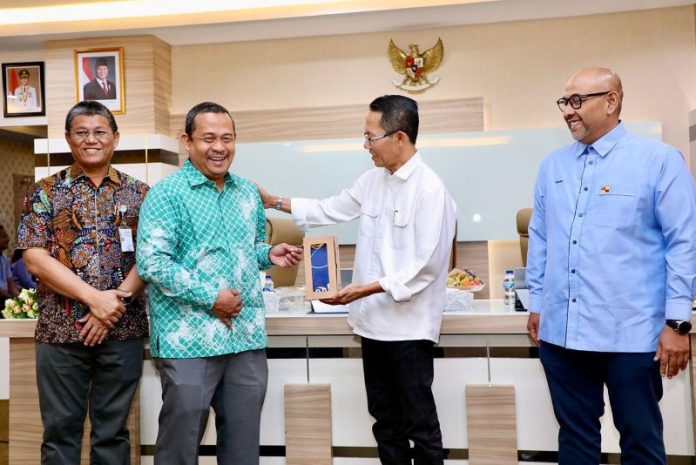 pengelolaan sampah batam