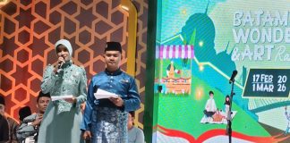 Duo MC Swara Bikin Pembukaan Batam Wonderfood & Art Ramadhan ke-7 Semarak atam Wonderfood & Art Ramadhan
