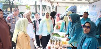 Dewi Ansar Hadiri Gerakan Pangan Murah TVRI di Bintan