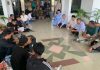 Temui Mahasiswa Unjuk Rasa, Wabup Karimun Rocky Pastikan Segera Tangani Tuntutan