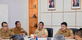 Sekda Batam Pimpin Rapat Prognosis 2027, Target Pendapatan Rp5,2 Triliun
