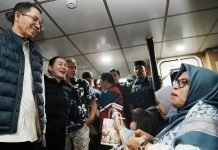 Amsakar–Li Claudia Pantau Arus Mudik Lebaran di Pelabuhan Sekupang arus mudik pelabuhan sekupang