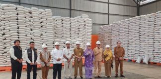 Wagub Kepri Pastikan Stok Beras di Gudang Bulog Aman hingga Lebaran stok beras di kepri