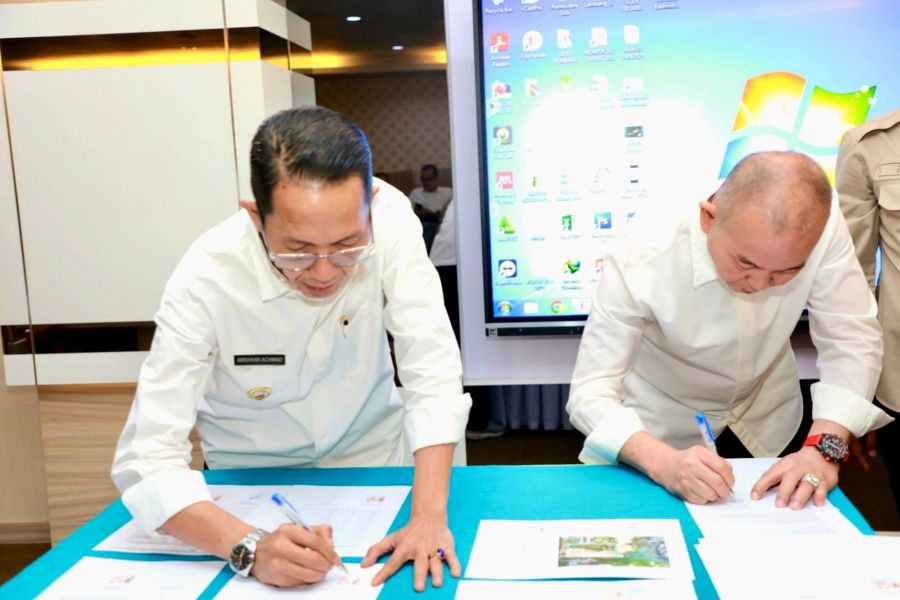 Amsakar Teken Kerja Sama Pembangunan Pasar Induk Jodoh dengan PT UJKM