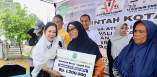 Li Claudia: Lansia Batam Harus Sejahtera, Bantuan Akan Terus Diperluas