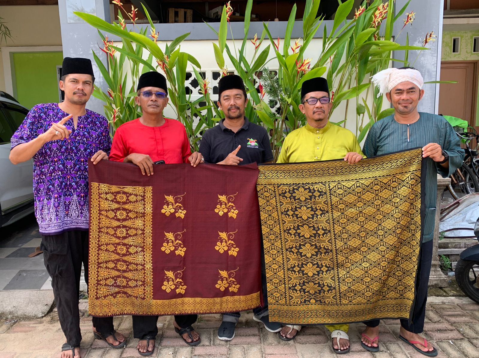 Didukung BI, Perkasa Alam Gelar Pelatihan Menenun di Karimun