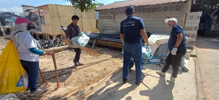 Bersih Pantai Hari Bumi di Tanjung Uma, 1,7 Ton Sampah Terkumpul dari Tiga Titik