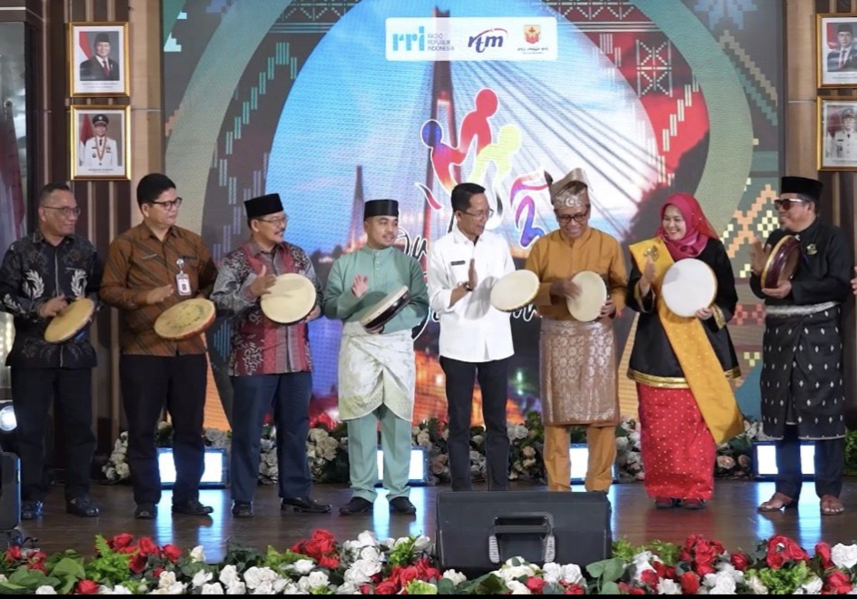 Batam Tuan Rumah Pantun Tiga Serumpun, Amsakar: Perkuat Identitas Budaya Melayu