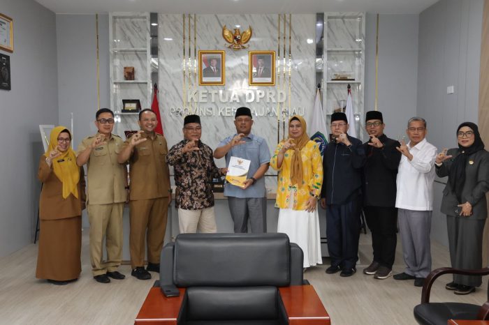 Ketua DPRD Kepri Minta KIP Perkuat Sosialisasi Keterbukaan Informasi Publik