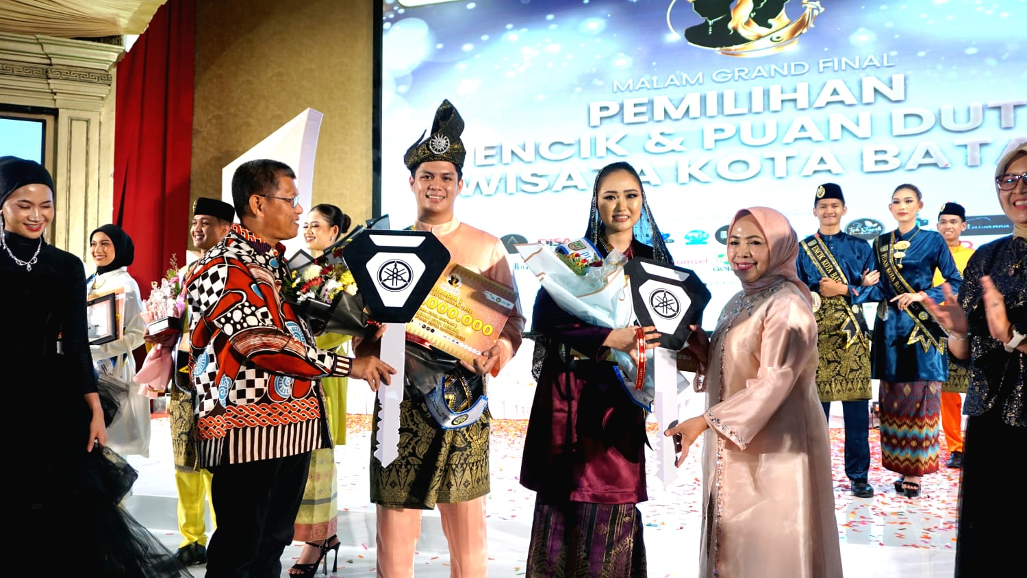 Lewati Seleksi Ketat, Arya dan Keizia Terpilih Jadi Duta Wisata Batam 2026