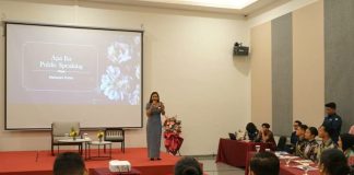 Finalis Duta Wisata Batam Dilatih Public Speaking dan Percaya Diri