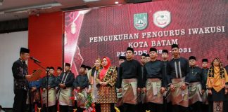 Pengurus IWAKUSI Batam Dilantik, Erlita Sari Lanjutkan Kepemimpinan