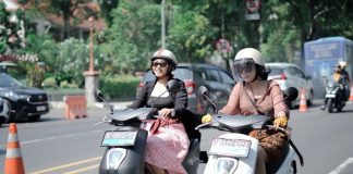Perempuan Pengendara Motor Sering Abaikan Hal Ini, Padahal Bisa Berujung Kecelakaan