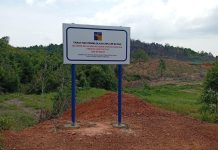 Warga Protes, Cabut Papan Pemberitahuan Pembangunan Sekolah Rakyat di Rempang Sekolah Rakyat di Rempang