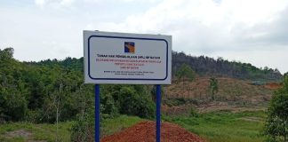 Warga Protes, Cabut Papan Pemberitahuan Pembangunan Sekolah Rakyat di Rempang Sekolah Rakyat di Rempang