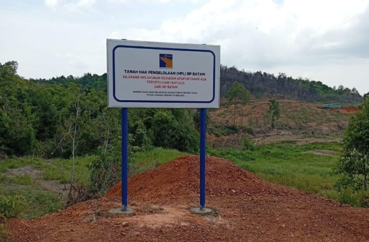 Warga Protes, Cabut Papan Pemberitahuan Pembangunan Sekolah Rakyat di Rempang Sekolah Rakyat di Rempang