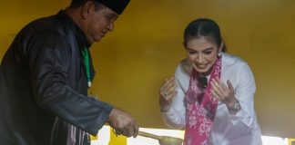 Selvi Ananda Jelajahi Jejak Sejarah Melayu di Pulau Penyengat