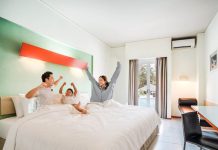 Staycation Hemat, HARRIS Waterfront Batam Hadirkan Promo Pay 2 Stay 3 Staycation Hemat Batam