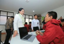 OJK Dorong Pelajar Sekolah Rakyat Melek Keuangan, Menabung Jadi Bekal Kemandirian pelajar melek keuangan
