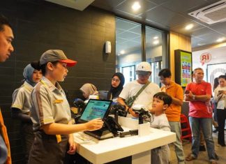Gerai Kelima McDonald’s Hadir di Batam, Puluhan Anak Muda Dapat Kesempatan Kerja