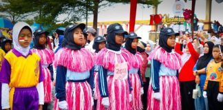 Lomba Gerak Jalan HUT Ke-81 RI di Karimun Diikuti Ratusan Regu Lomba Gerak Jalan Karimun