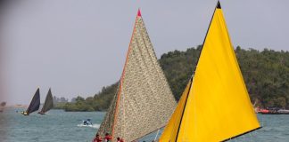Dari Sampan Layar hingga Doorprize, Pesta Anak Pantai di Sekupang Meriah Pesta Anak Pantai Sekupang