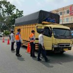 Dishub Tanjungpinang Tindak 3 Truk ODOL dalam Operasi Gabungan truk odol tanjungpinang