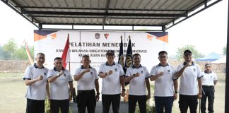 Tingkatkan Kualifikasi Pegawai, Kanwil Ditjen Imigrasi Kepri Gelar Pelatihan Menembak
