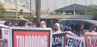 Dua Bulan Tak Bisa Bekerja, Karyawan Club de Arjuna Jualan Kerupuk untuk Bertahan Hidup