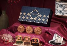 Grand Mercure Batam Centre Hadirkan Mooncake Eksklusif
