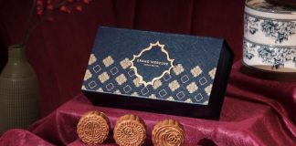 Grand Mercure Batam Centre Hadirkan Mooncake Eksklusif