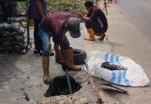 Warga Tanjungpinang Diminta Tak Tutup Permanen Saluran Drainase