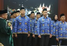Sekda Misni Lantik PNS dan Pejabat Fungsional Pemprov Kepri