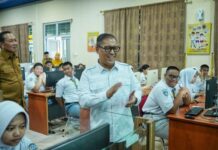 36.253 Siswa Kepri Ikuti TKA, Wagub Tinjau Sekolah di Batam siswa kepri ikut TKA