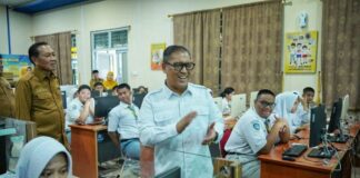36.253 Siswa Kepri Ikuti TKA, Wagub Tinjau Sekolah di Batam siswa kepri ikut TKA