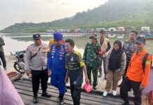 Gubernur Ansar Sampaikan Terima Kasih Kepada MRSC Kuantan, Pemulangan Nelayan Anambas yang Hanyut ke Perairan Malaysia